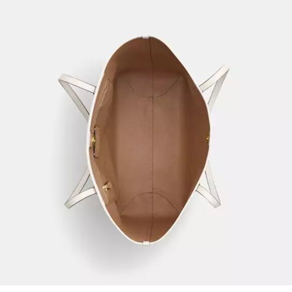 Coach city tote in signature canvas with heart print - Picture 3 of 4